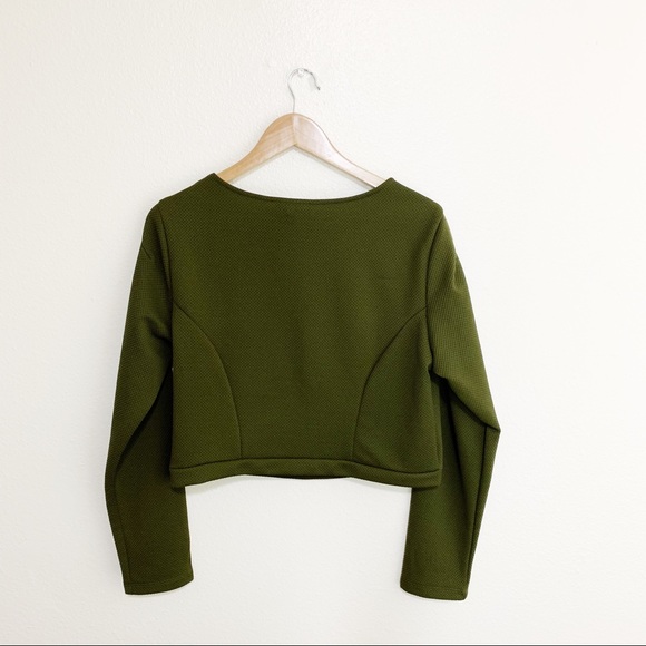 Monif C. Green Long Sleeved Crop Top - Size 1X - Picture 5 of 8